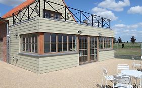 B&B Back2Front
